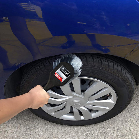 TYRE CLEANING BRUSH
